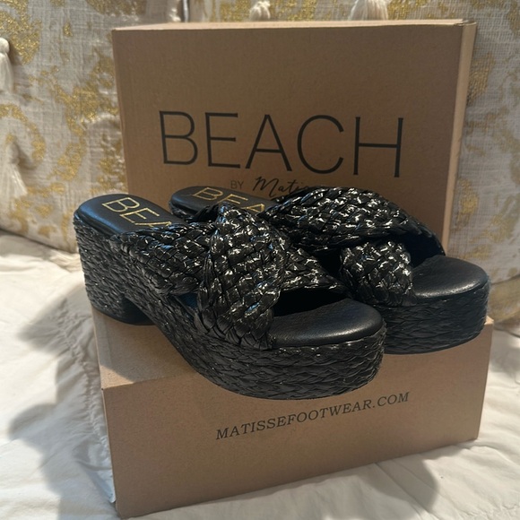 Raffia Beach by Matisse Reflection Sandal - Picture 1 of 3